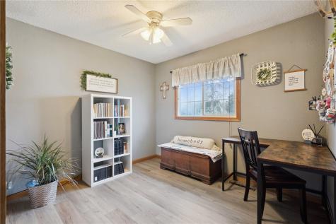 601 E 11th Street Vinton IA 52349
