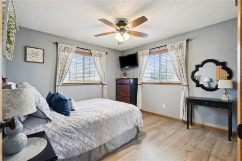 601 E 11th Street Vinton IA 52349