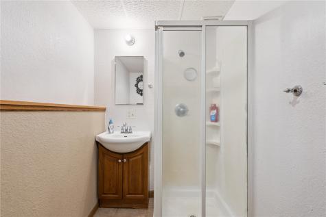 601 E 11th Street Vinton IA 52349