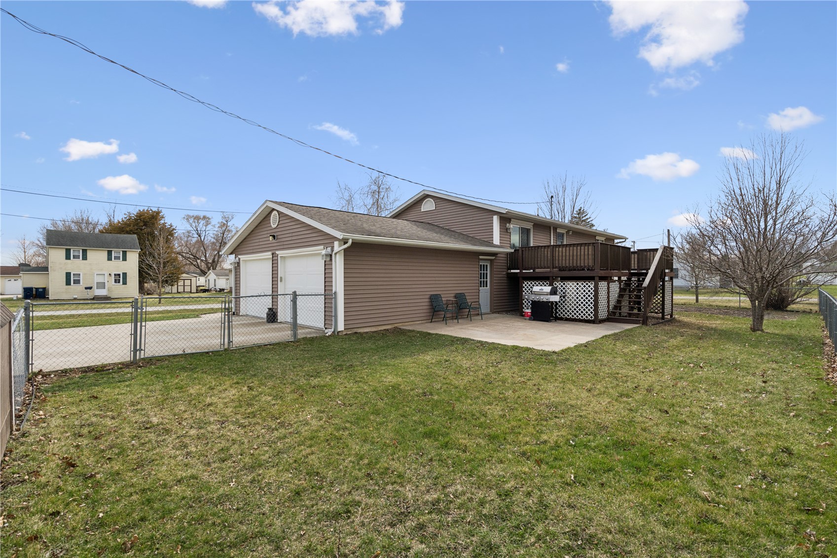 601 E 11th Street Vinton IA 52349