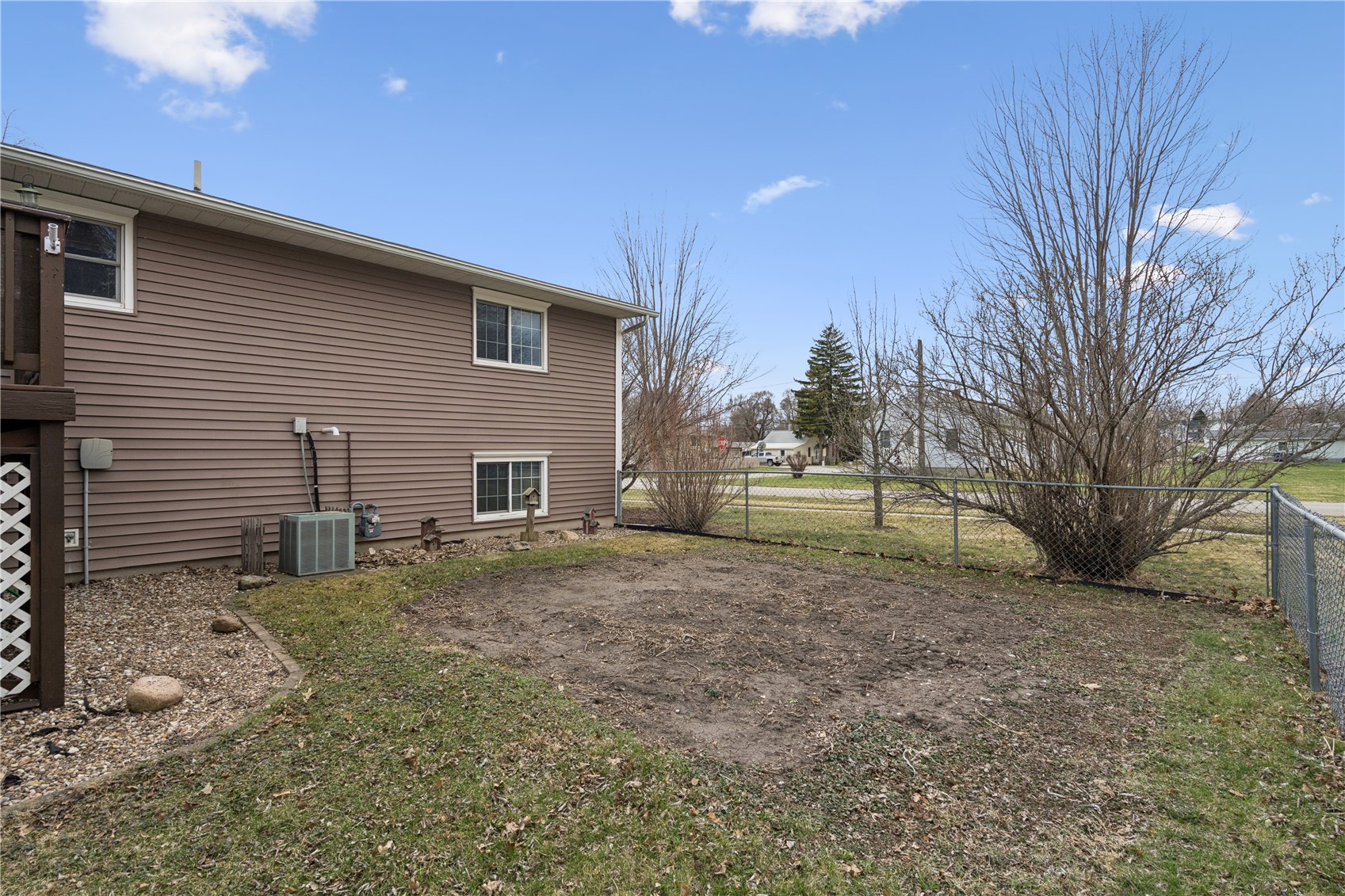601 E 11th Street Vinton IA 52349