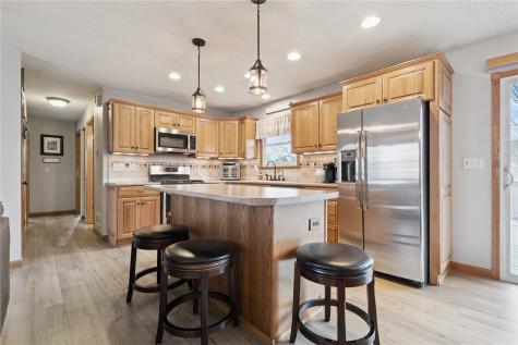 601 E 11th Street Vinton IA 52349