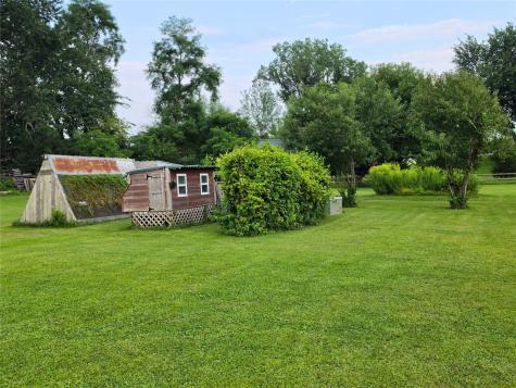 1060 285th Street Tipton IA 52772