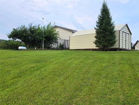 1060 285th Street Tipton IA 52772