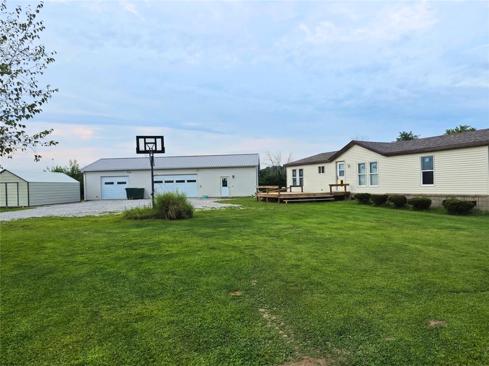 1060 285th Street Tipton IA 52772