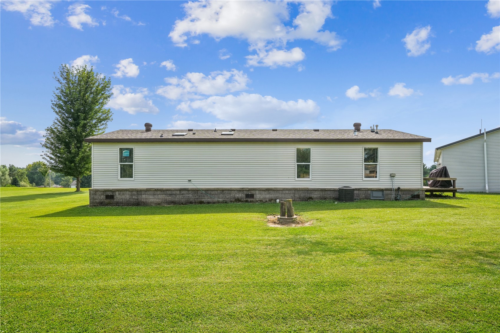 1060 285th Street Tipton IA 52772