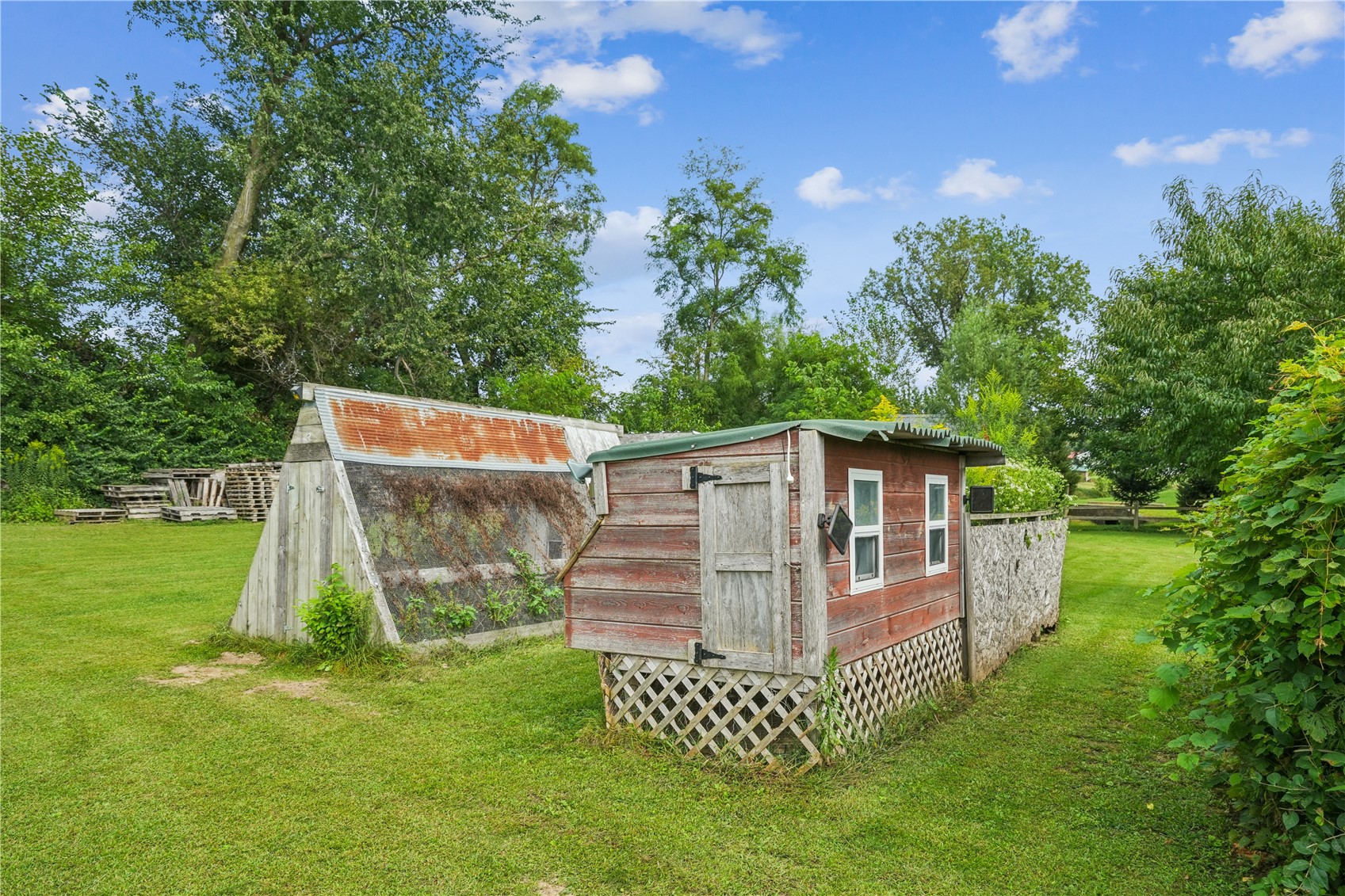 1060 285th Street Tipton IA 52772