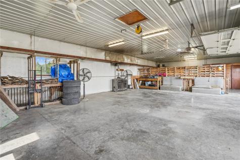 1060 285th Street Tipton IA 52772