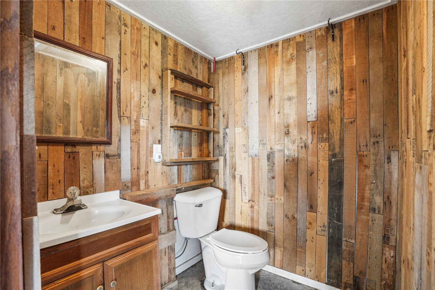 1060 285th Street Tipton IA 52772