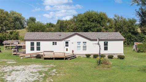 1060 285th Street Tipton IA 52772