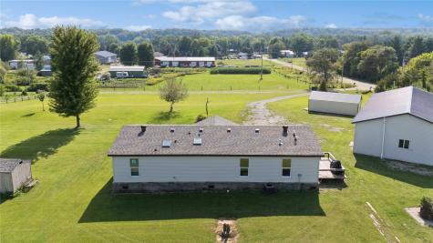 1060 285th Street Tipton IA 52772