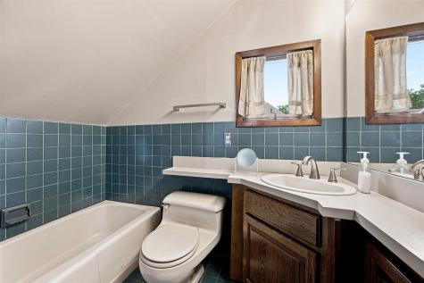 1037 Staub Court NE Cedar Rapids IA 52404