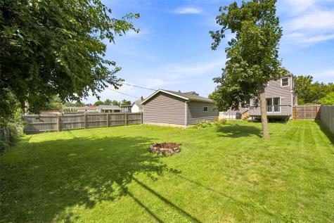 1037 Staub Court NE Cedar Rapids IA 52404