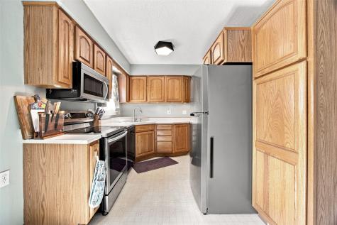 1037 Staub Court NE Cedar Rapids IA 52404