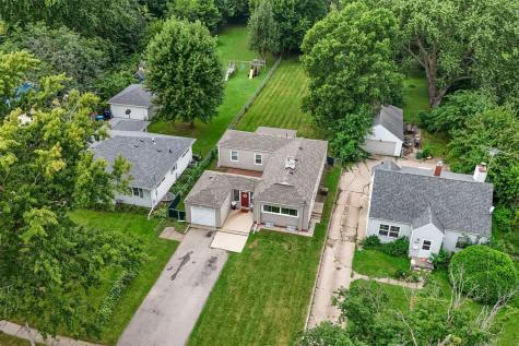 1828 W 6th Street Waterloo IA 50702