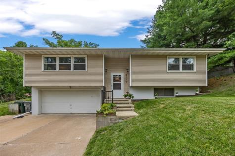 2179 Coldstream Avenue NE Cedar Rapids IA 52402