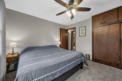 2179 Coldstream Avenue NE Cedar Rapids IA 52402