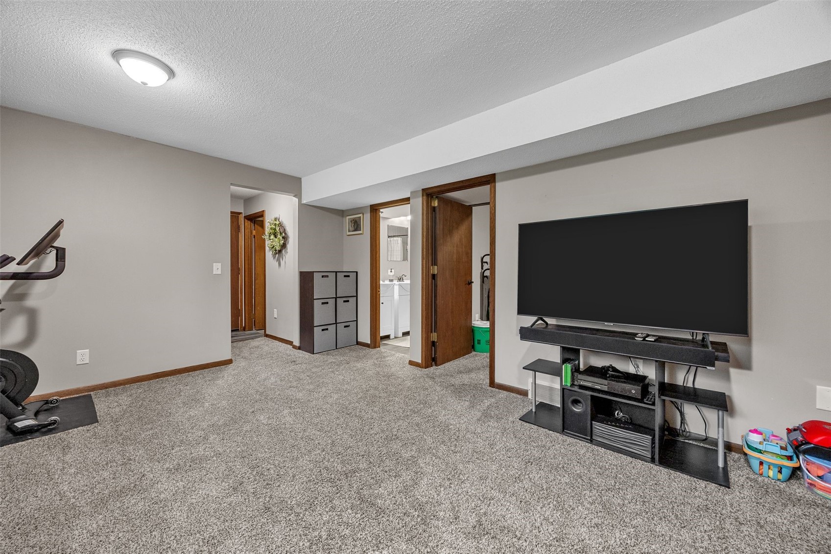 2179 Coldstream Avenue NE Cedar Rapids IA 52402