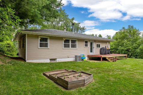 2179 Coldstream Avenue NE Cedar Rapids IA 52402