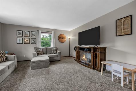 2179 Coldstream Avenue NE Cedar Rapids IA 52402