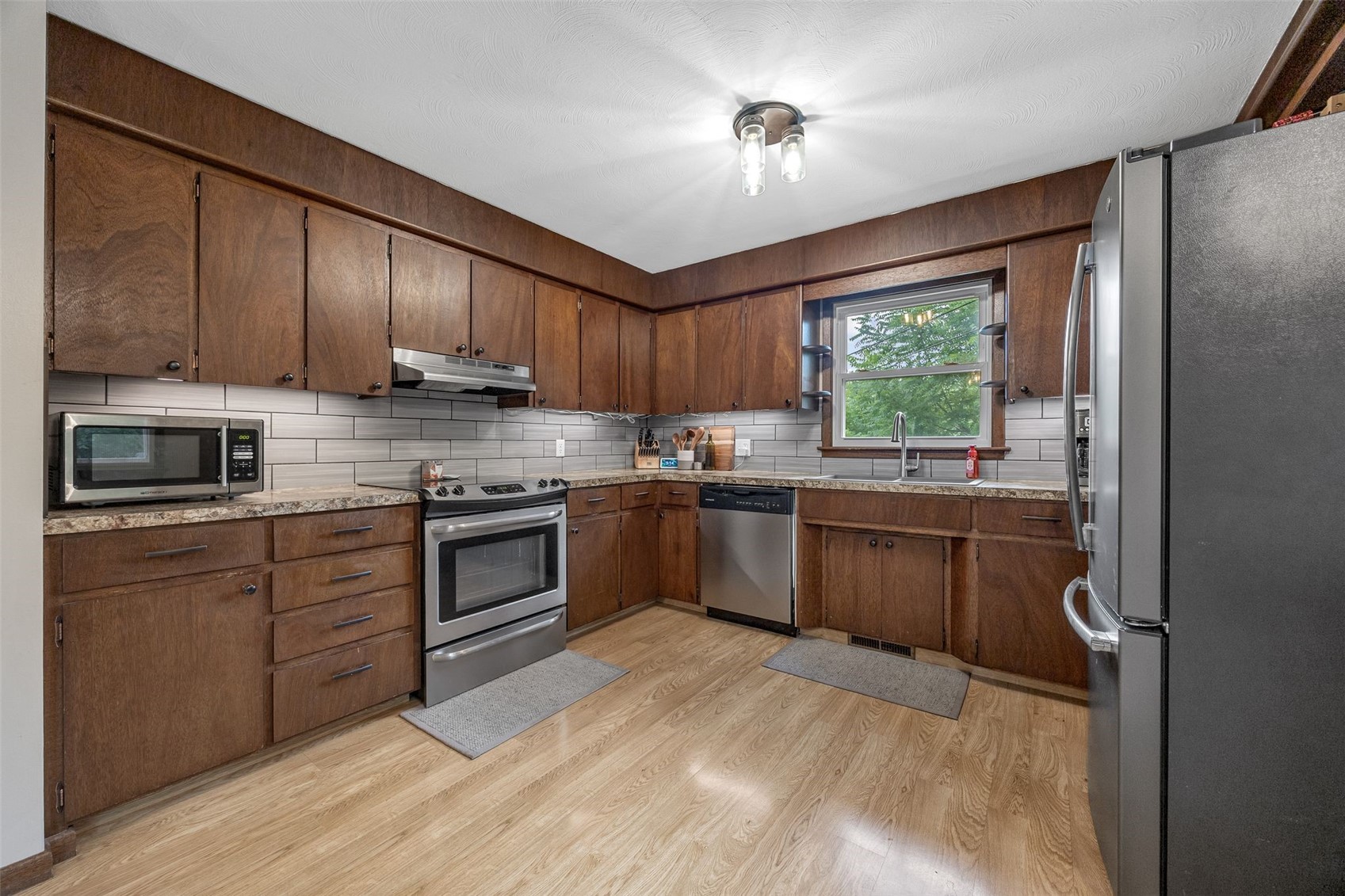2179 Coldstream Avenue NE Cedar Rapids IA 52402