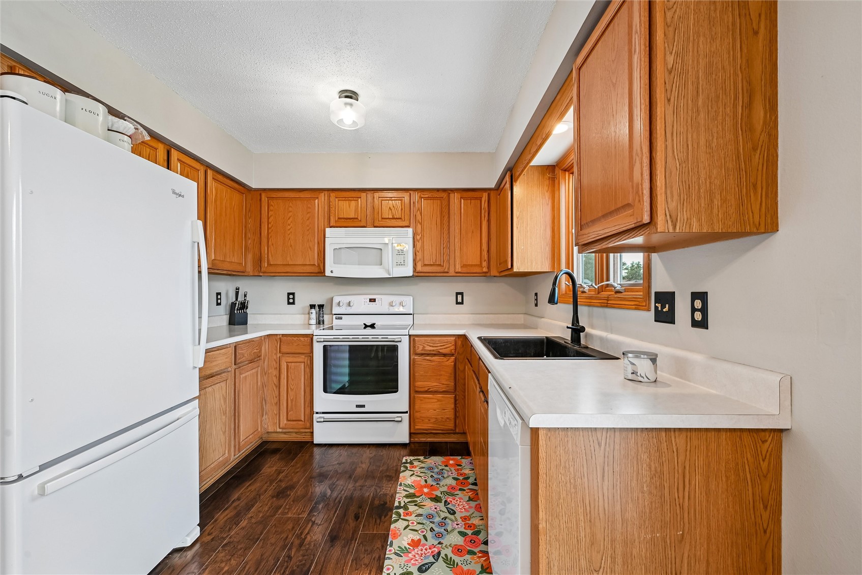 2940 Oxford Street Marion IA 52302