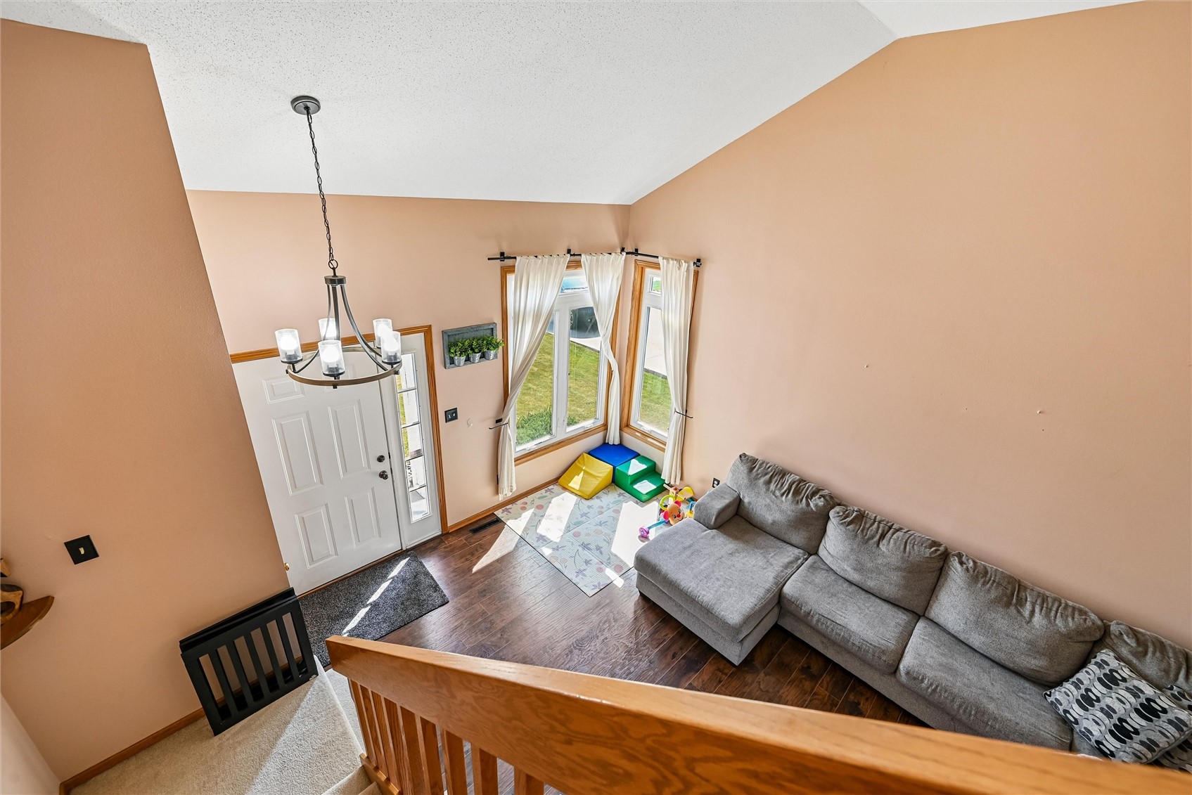 2940 Oxford Street Marion IA 52302
