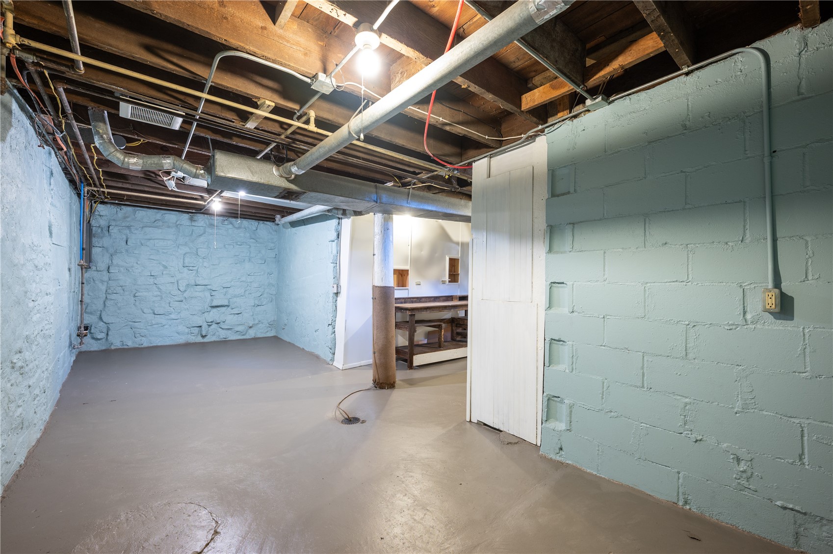 3122 Carroll SE Cedar Rapids IA 52403