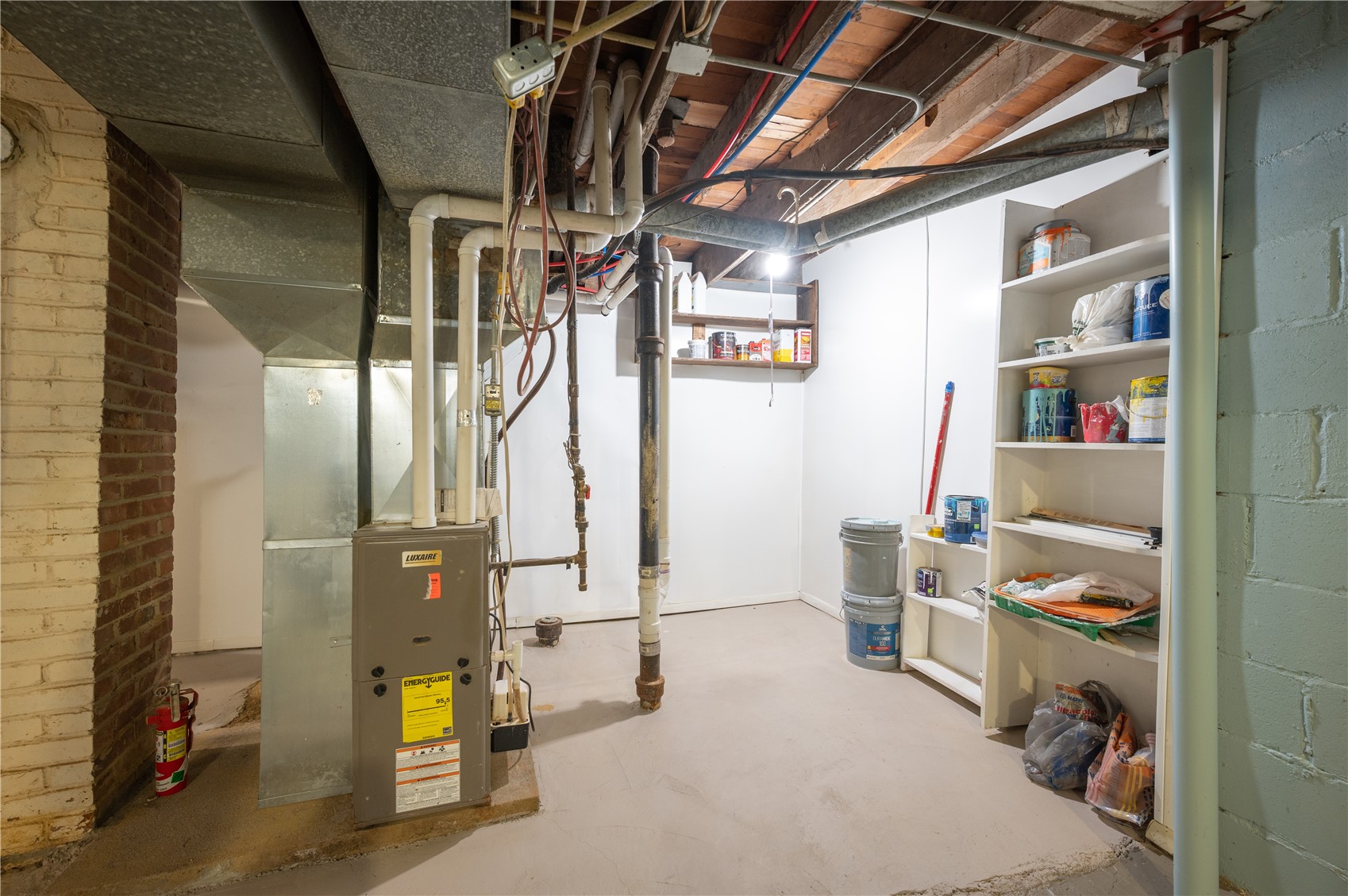 3122 Carroll SE Cedar Rapids IA 52403