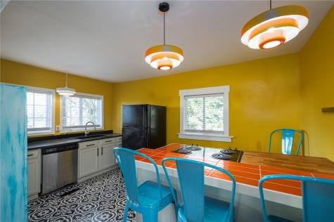 3122 Carroll SE Cedar Rapids IA 52403