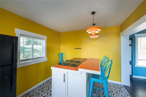3122 Carroll SE Cedar Rapids IA 52403