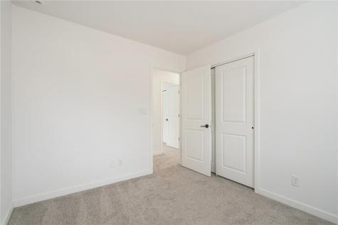 1240 Esther Court Iowa City IA 52240