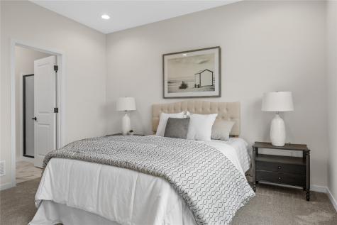 8809 Zeppelin Avenue NE Cedar Rapids IA 52402