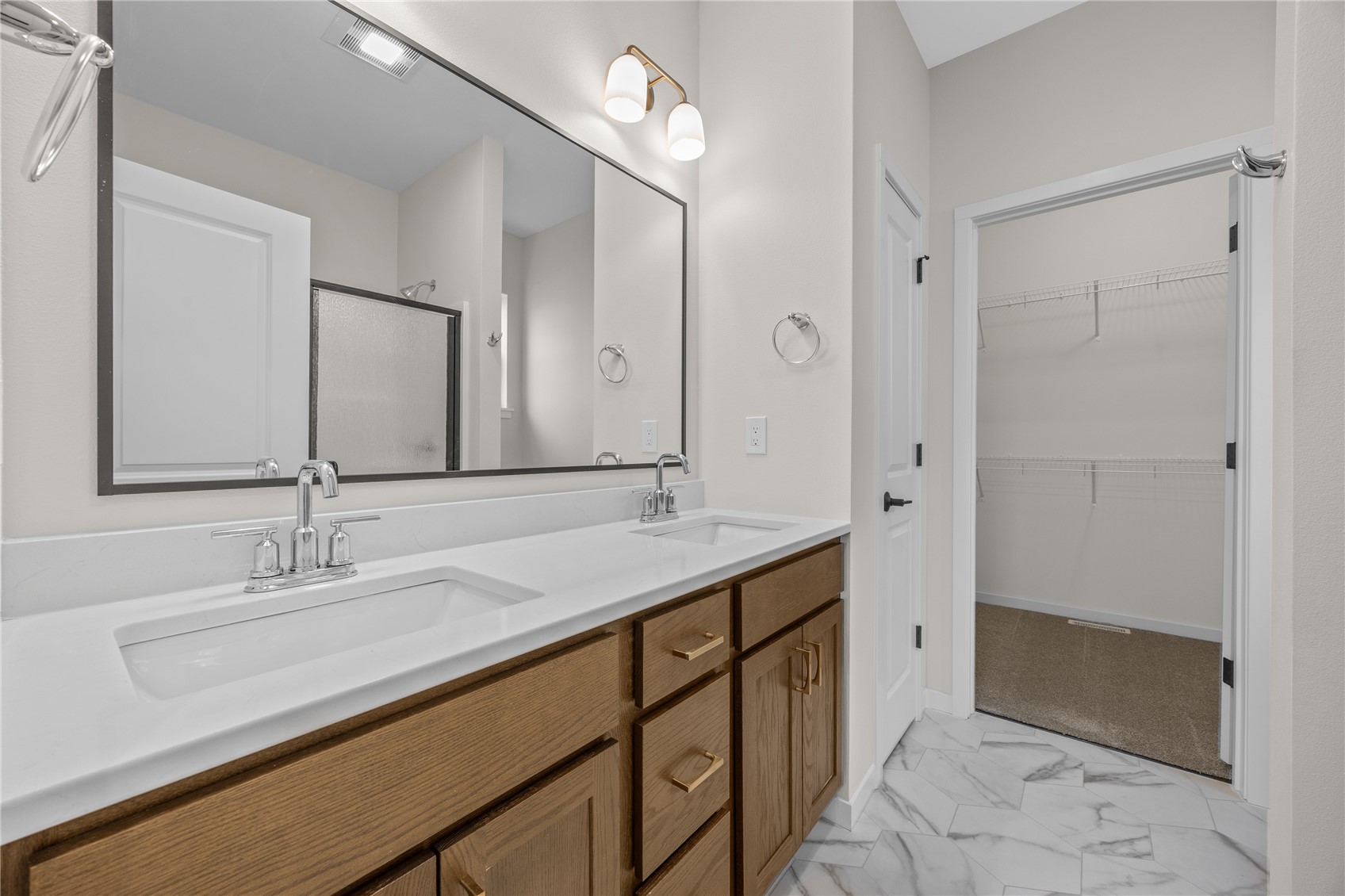 8809 Zeppelin Avenue NE Cedar Rapids IA 52402