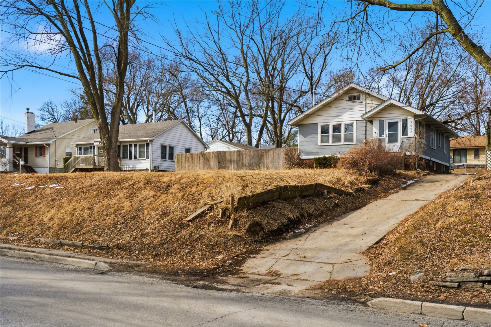 2016 30th Street Des Moines IA 50310