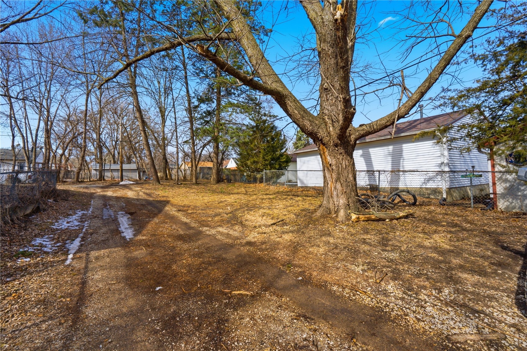 2016 30th Street Des Moines IA 50310