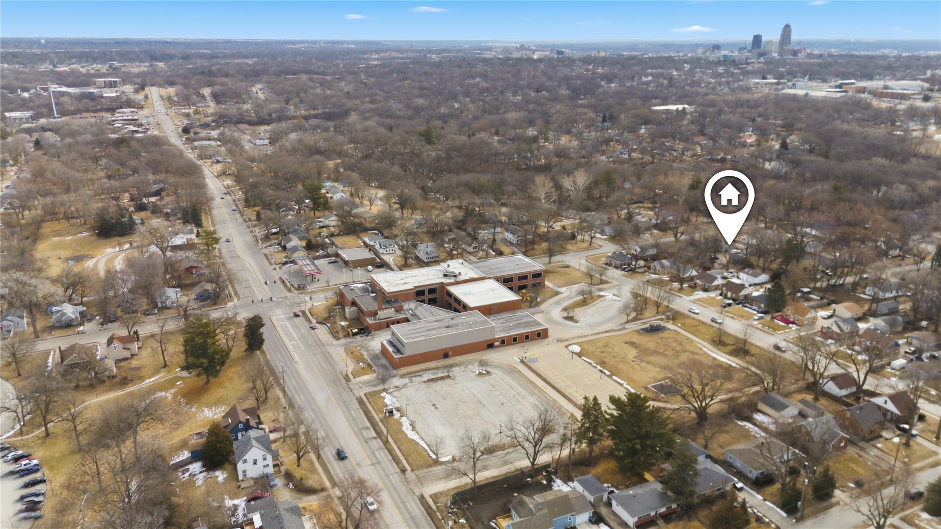 2016 30th Street Des Moines IA 50310