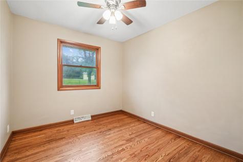 172 NW Sunrise Cedar Rapids IA 52405