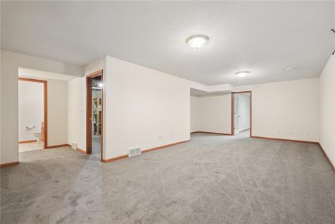 1145 Edwin Drive Marion IA 52302