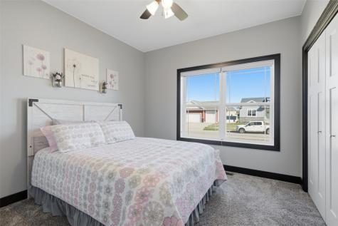 3095 Ridgeview Drive Ely IA 52227