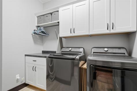 3095 Ridgeview Drive Ely IA 52227