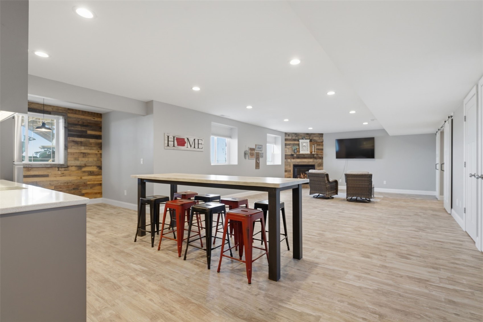 3095 Ridgeview Drive Ely IA 52227