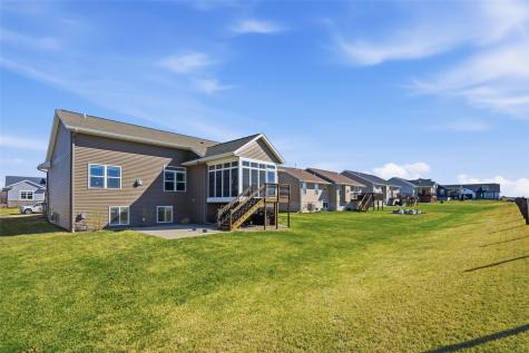 3095 Ridgeview Drive Ely IA 52227
