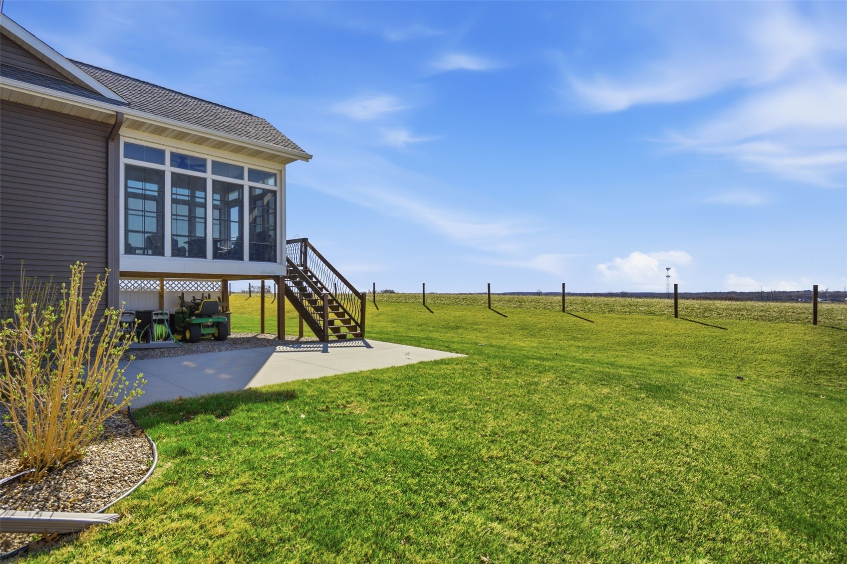 3095 Ridgeview Drive Ely IA 52227