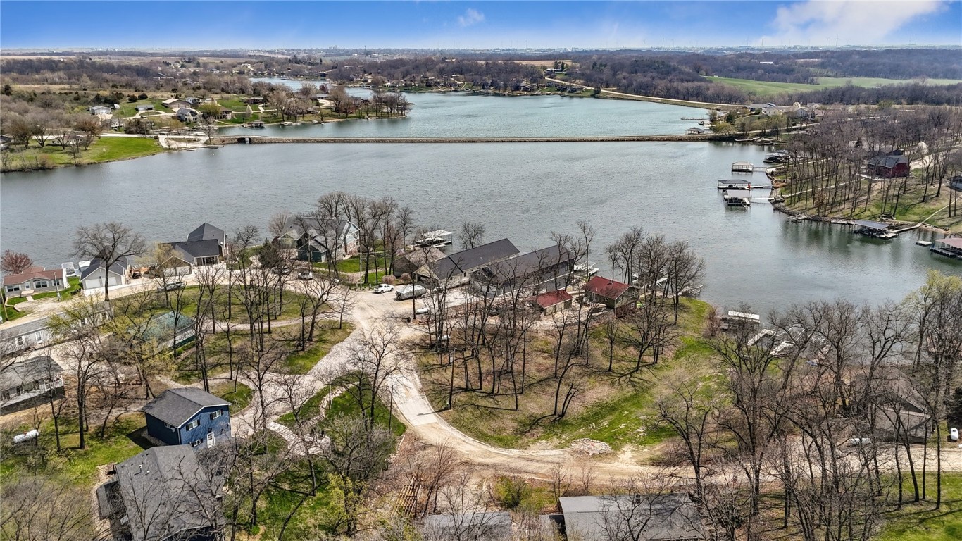 239 Whippoorwill Road Montezuma IA 50171
