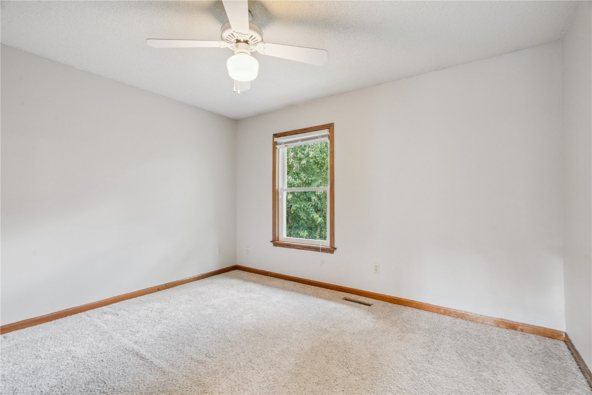 364 Willshire Court NE Cedar Rapids IA 52402