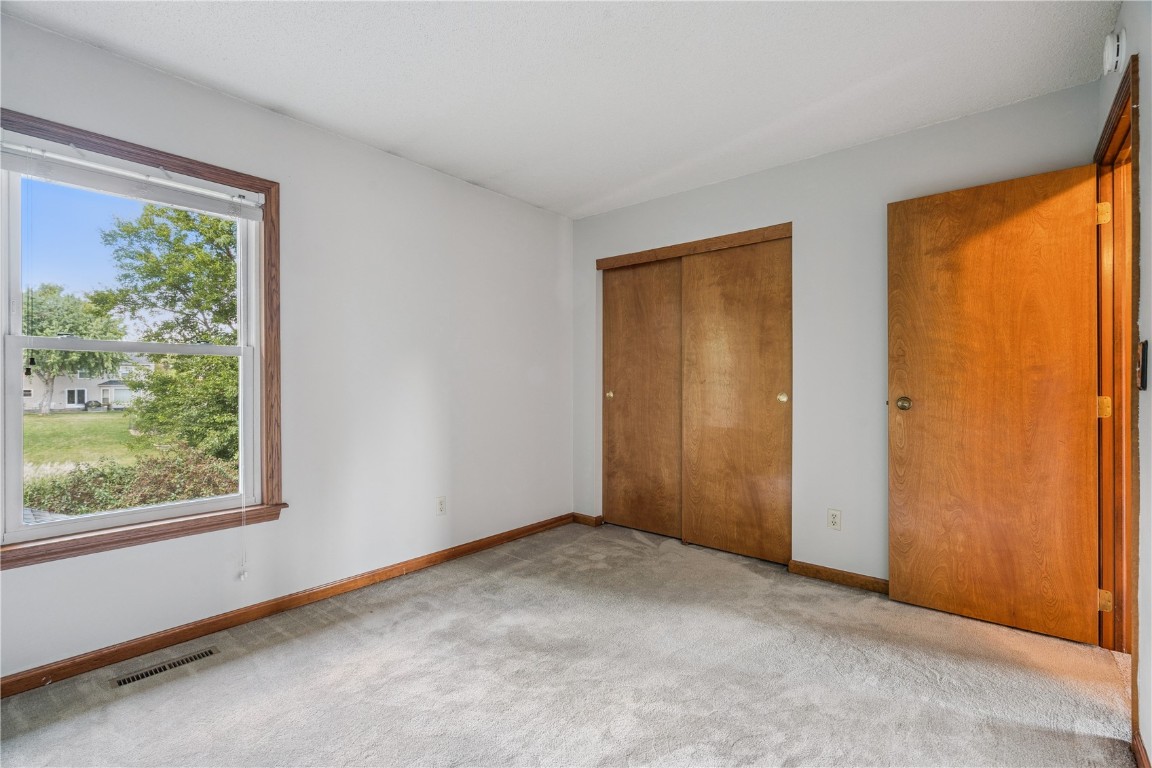 364 Willshire Court NE Cedar Rapids IA 52402