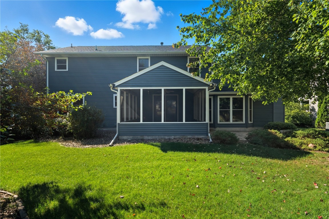 364 Willshire Court NE Cedar Rapids IA 52402