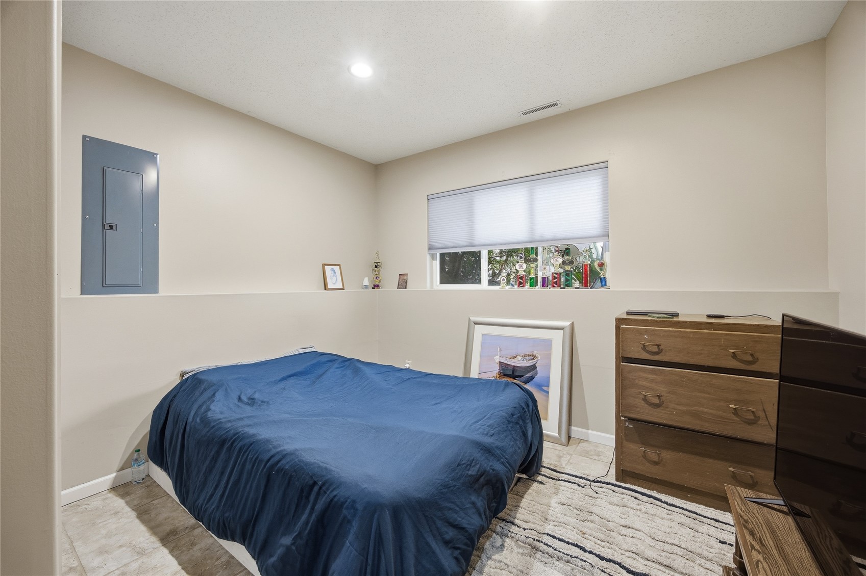 206 Longworth Avenue Alburnett IA 52202