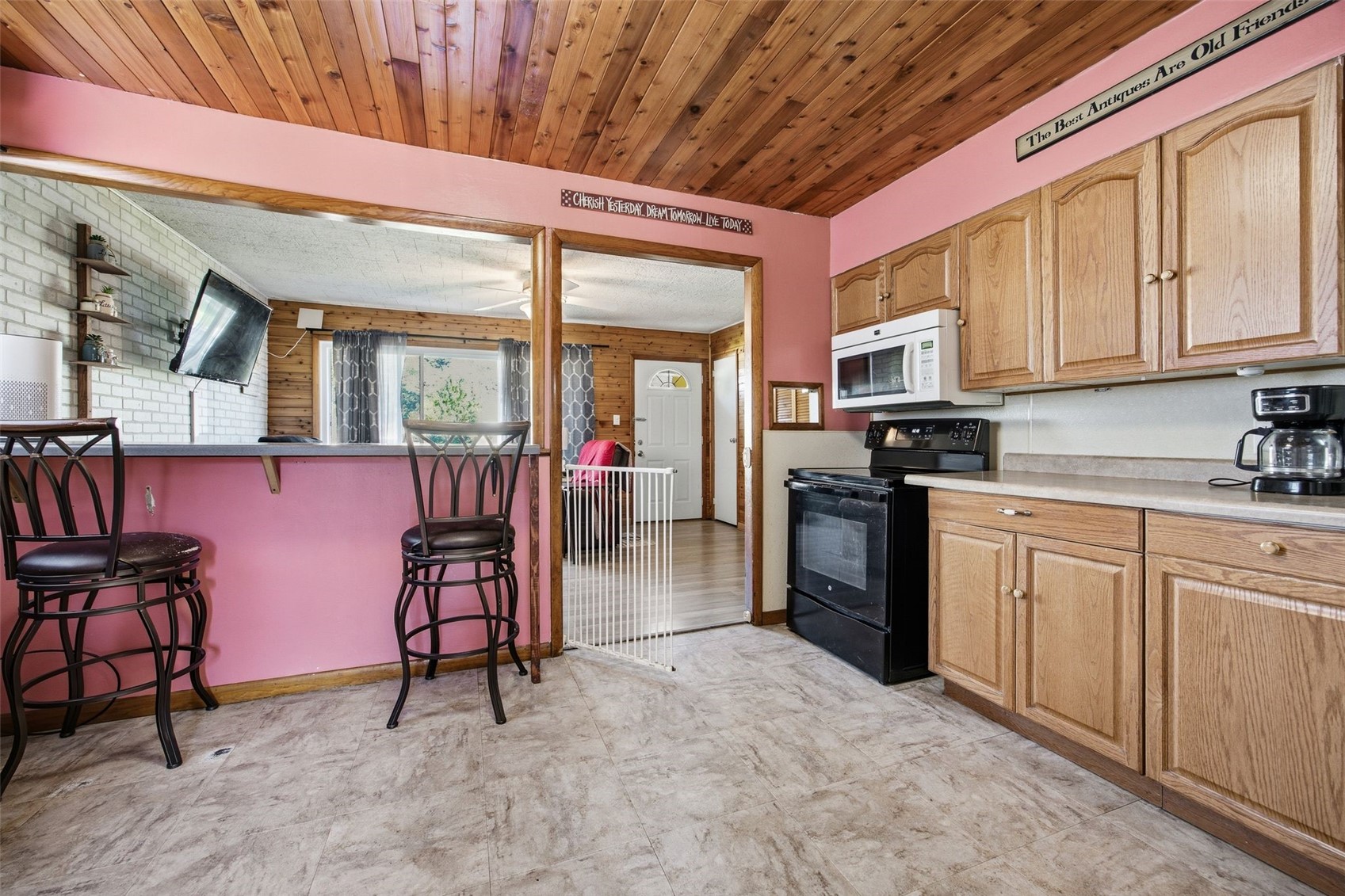 375 26th Avenue SW Cedar Rapids IA 52404
